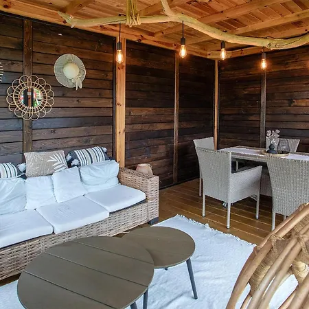 דירה In With Wifi *